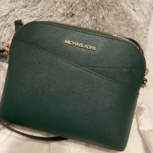 Michael Kors authentic NWT leather racing green crossbody envelope purse